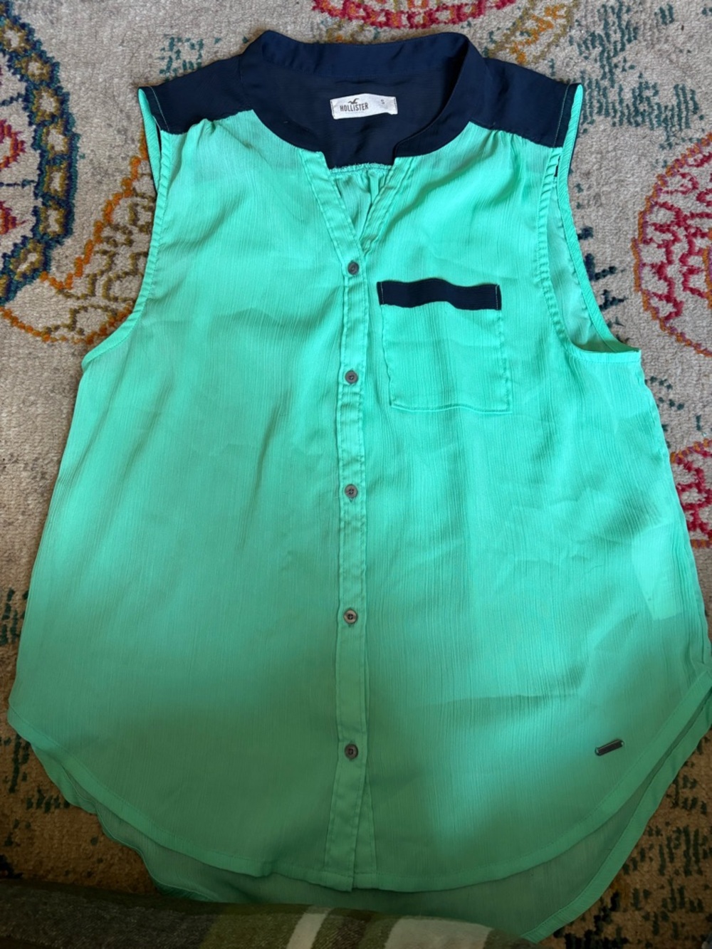 Hollister Mint Green Sleeveless Button-Front Top with Navy Trim
